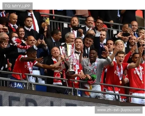 英超狼队主教练桑托执教风格全解析